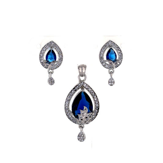 Daimond pendent set