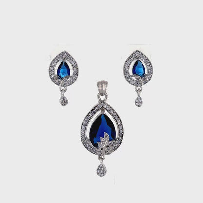 Daimond pendent set