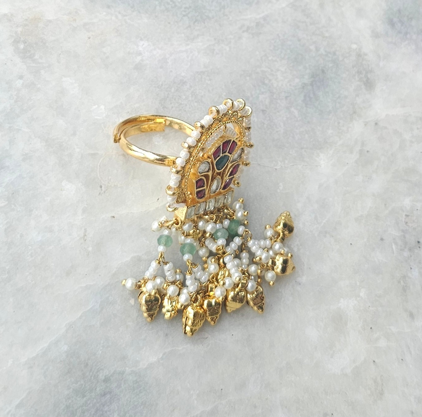 Heritage finger ring