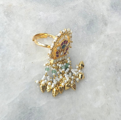 Heritage finger ring