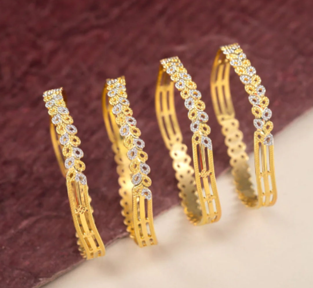 Forming 2 pis bangles