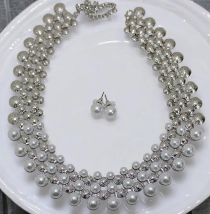 Pearl necklace