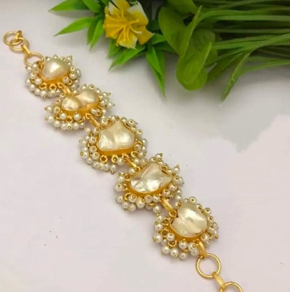 Fresh water pearl bracelet