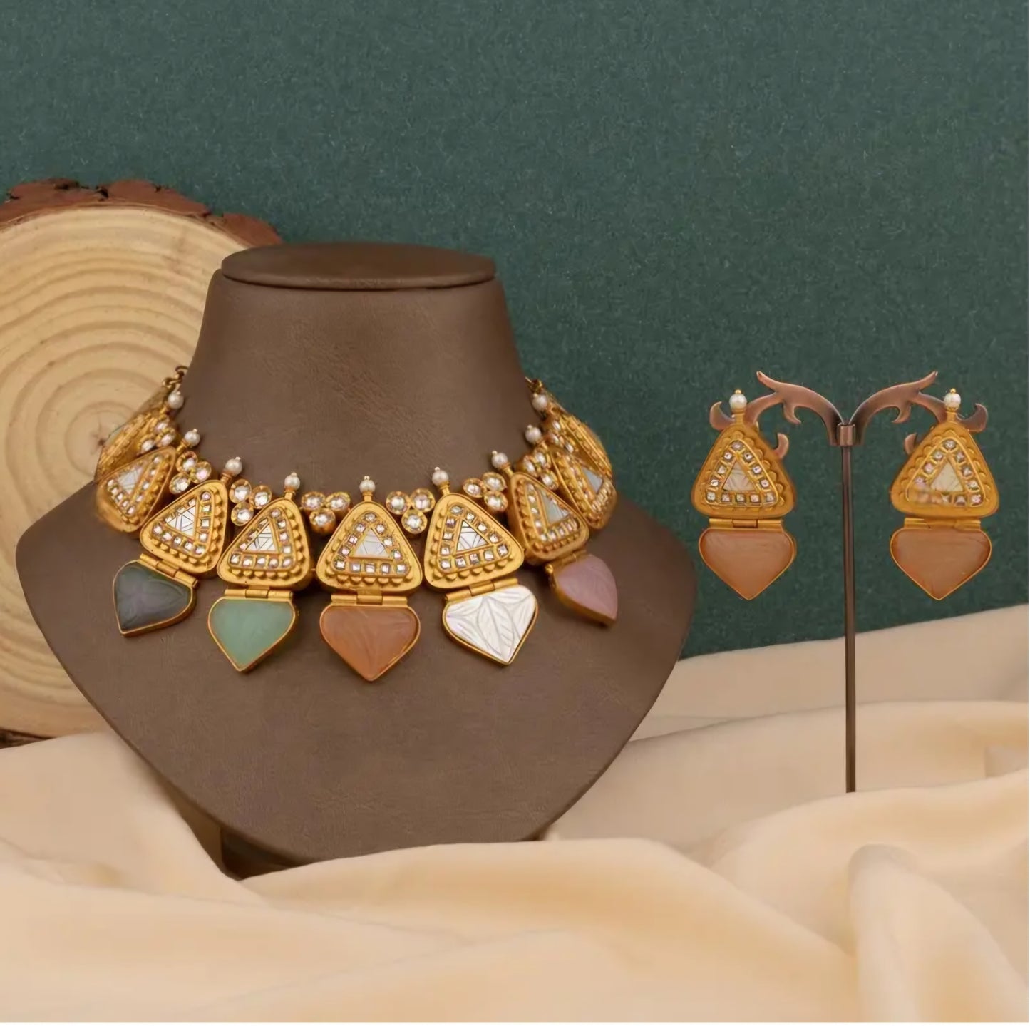 Fusion necklace