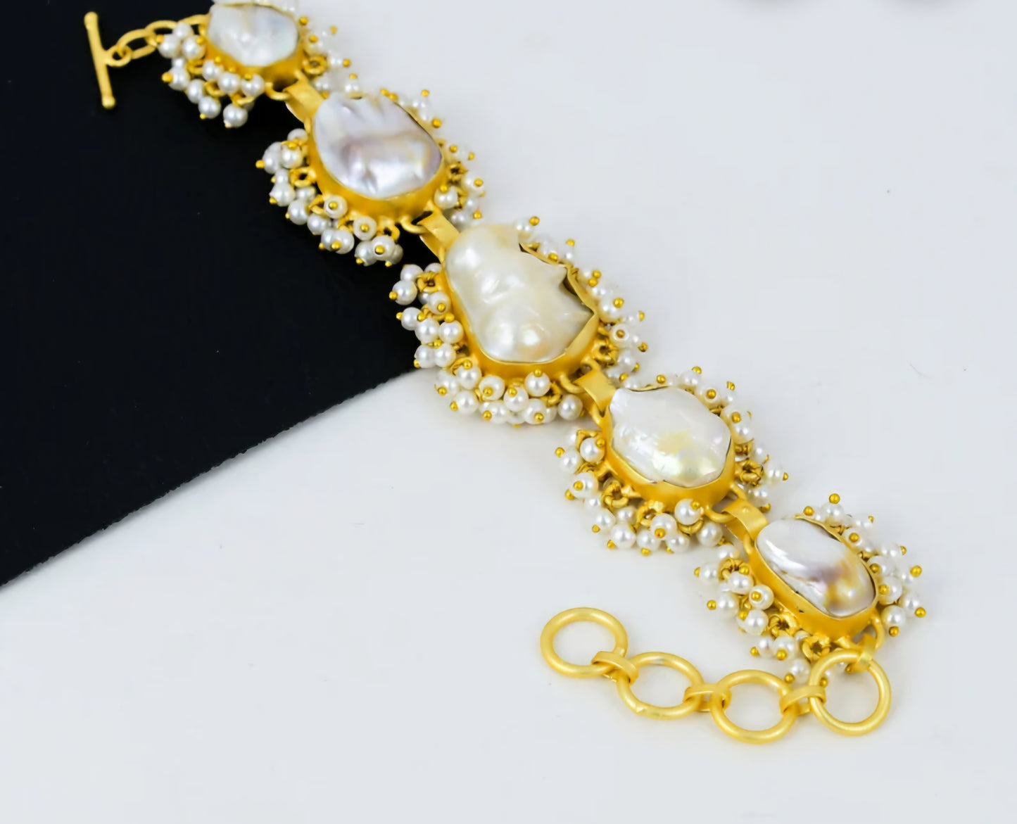 Fresh water pearl bracelet