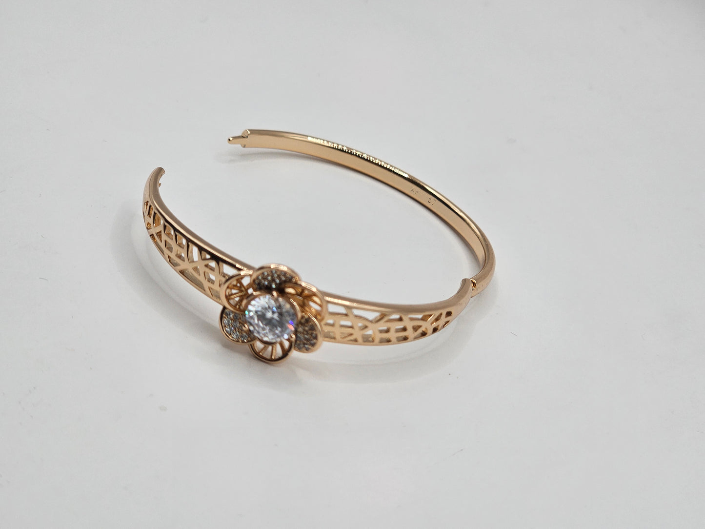 Flower kada
