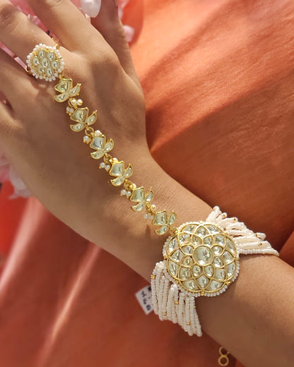 Kundan hathpan