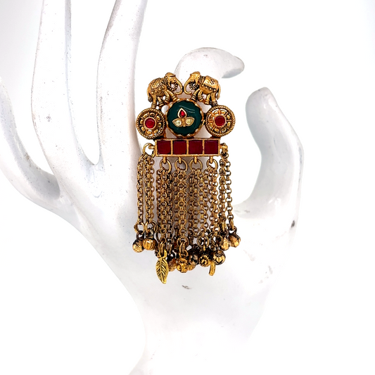 Lariat fingerring